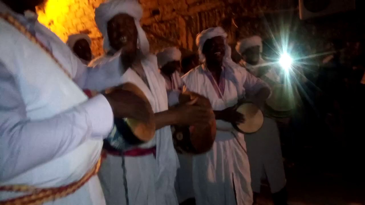 بارود فقارة الزوى لفرقة الغابة المتحجرة