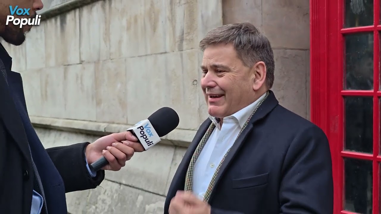 Эндрю Бриджен объясняет клеветническую кампанию в Великобритании против Руперта Лоу | Судебное ра...