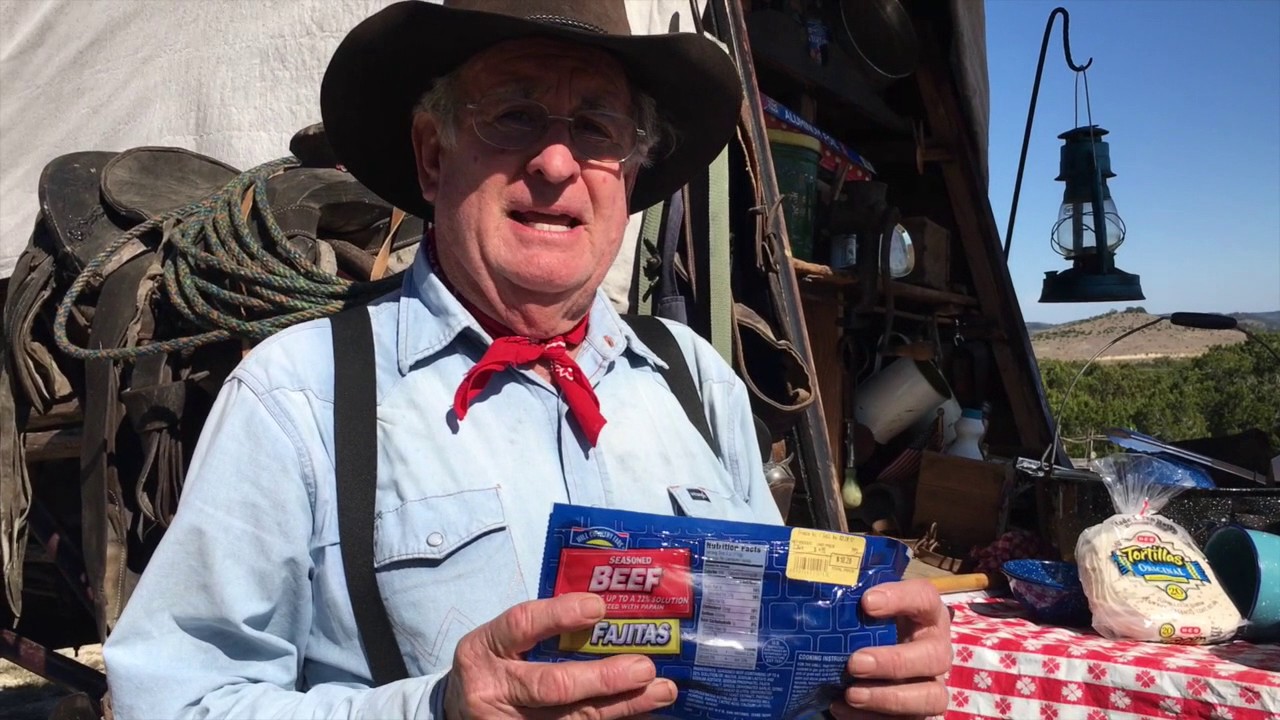 HEB Season Beef Fajitas - Chuck Wagon Cookin' - YouTube
