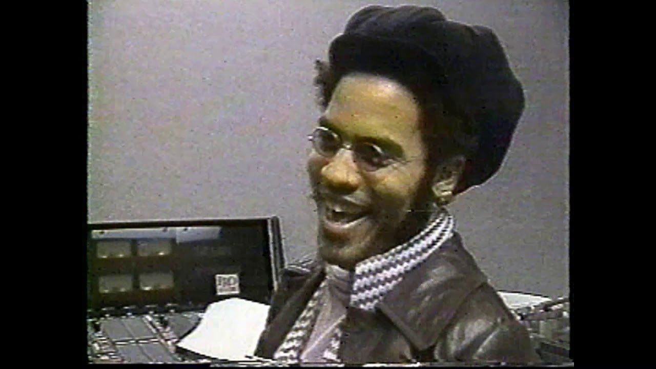 Lenny Kravitz RARE interview - Cleveland Rock Beat 1990 local access