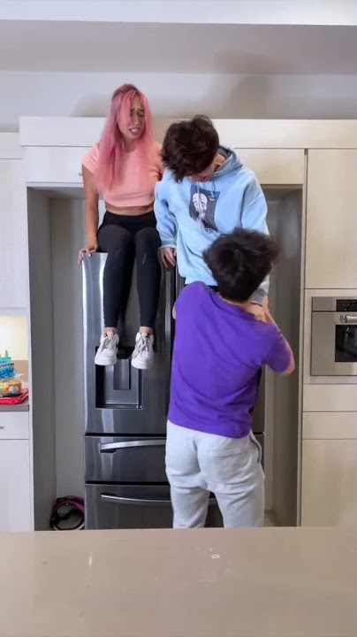 Download lagu Stokes twins I both got punished I TIKTOK DAYS I #shorts #tiktok