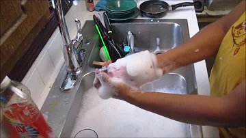 ¿Cuál es la mejor manera de lavar los vasos de cristal?