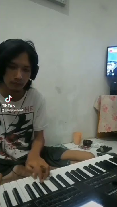 Tulus - Pamit #tulus #pamit #tuluspamit #piano #pianocover #pianotutorial #keyboardist #fyp