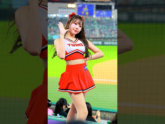 고양이가 말아주는 낭냥펀치 아웃송😸 ( Shin-seo-yoon, 申舒昀 )