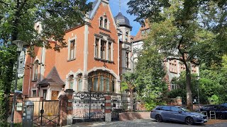 видео: Богатые дома в Баварии🏡#bavaria #germany #бавария #германия #haus #de #aschaffenburg #улица #strasse картинка: Богатые дома в Баварии🏡#bavaria #germany #бавария #германия #haus #de #aschaffenburg #улица #strasse
