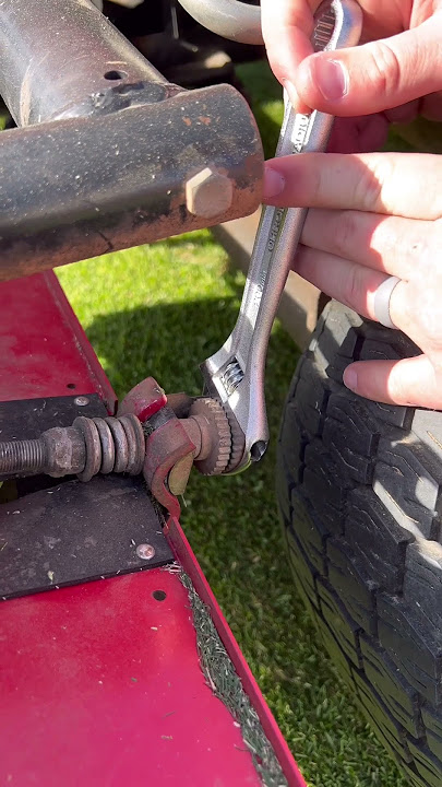 Reel Mower Paper Cut Test