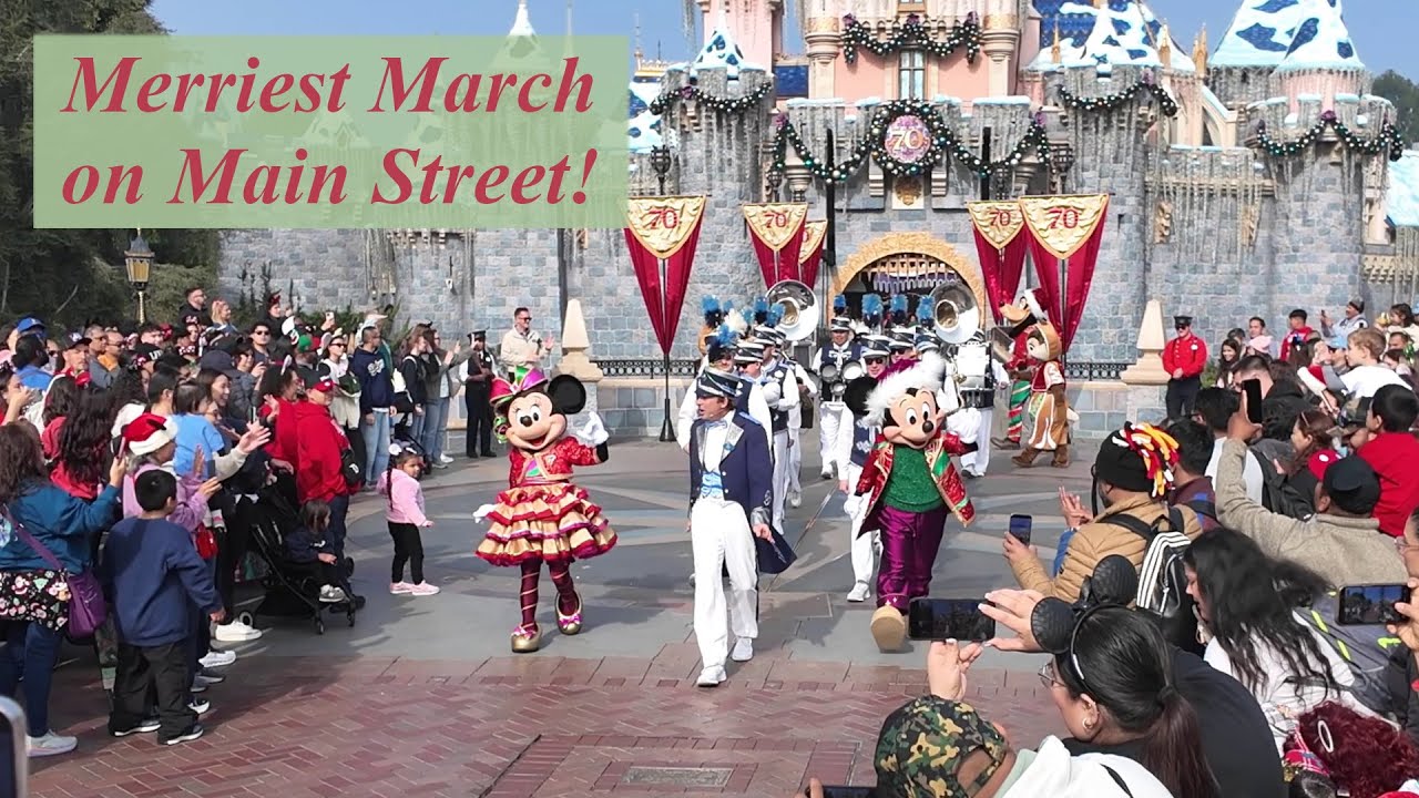 Самый весёлый марш на Главной улице 24 декабря 2025 года