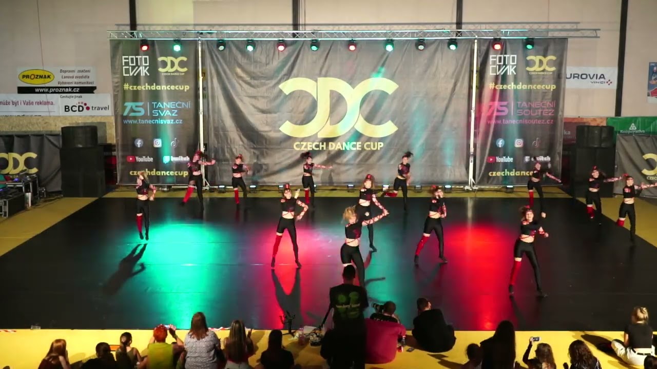 55. Taneční skupina DEMO - Toxic