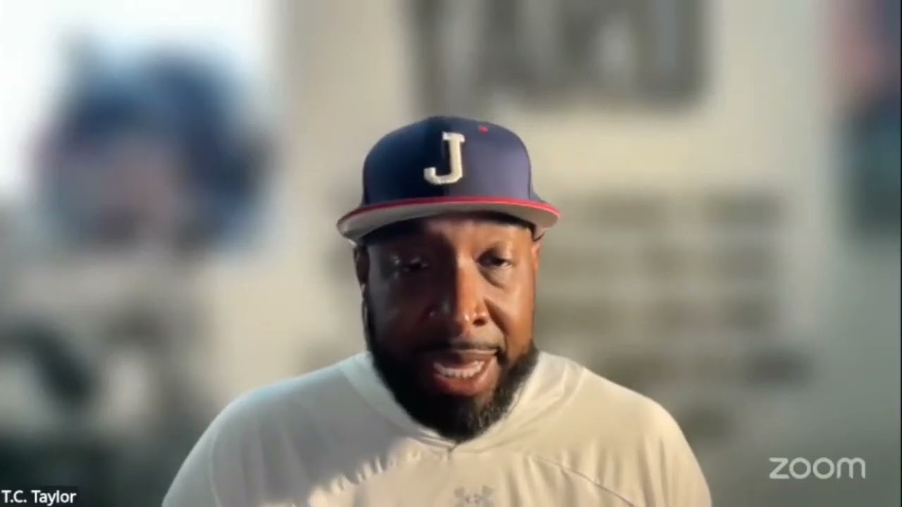 Пресс-конференция футбольной команды SWAC — неделя 6 | Главный тренер футбольной команды Jackson ...