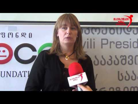 სანდრა რულოვსმა დები ზარანდიების სახელობის სასტიპენდიო პროექტის პრეზენტაცია მოაწყო