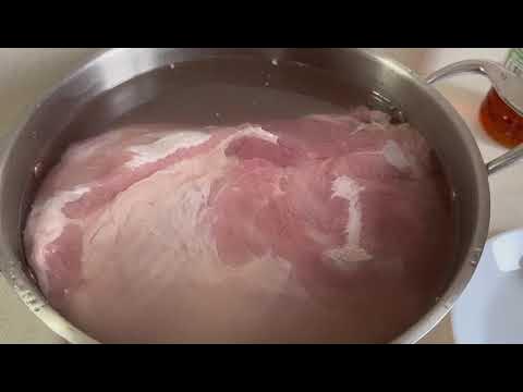 Мытье мяса от запаха и цвета. Чем убрать протухший запах мяса. Как замочить мясо в уксусе устранить неприятный. Чем убрать протухший запах мяса. Чем убрать протухший запах мяса.