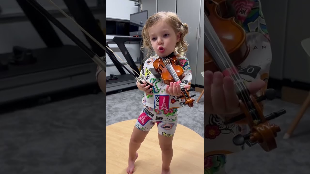 Young Violinist's Home Performance #littleviolinist #youngtalent #violin