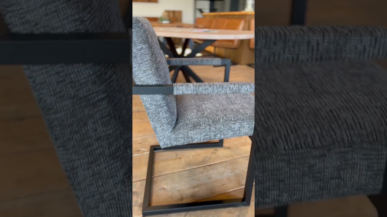 Freischwinger Stoffstuhl S143 [STEELWOOD INTERIOR] 