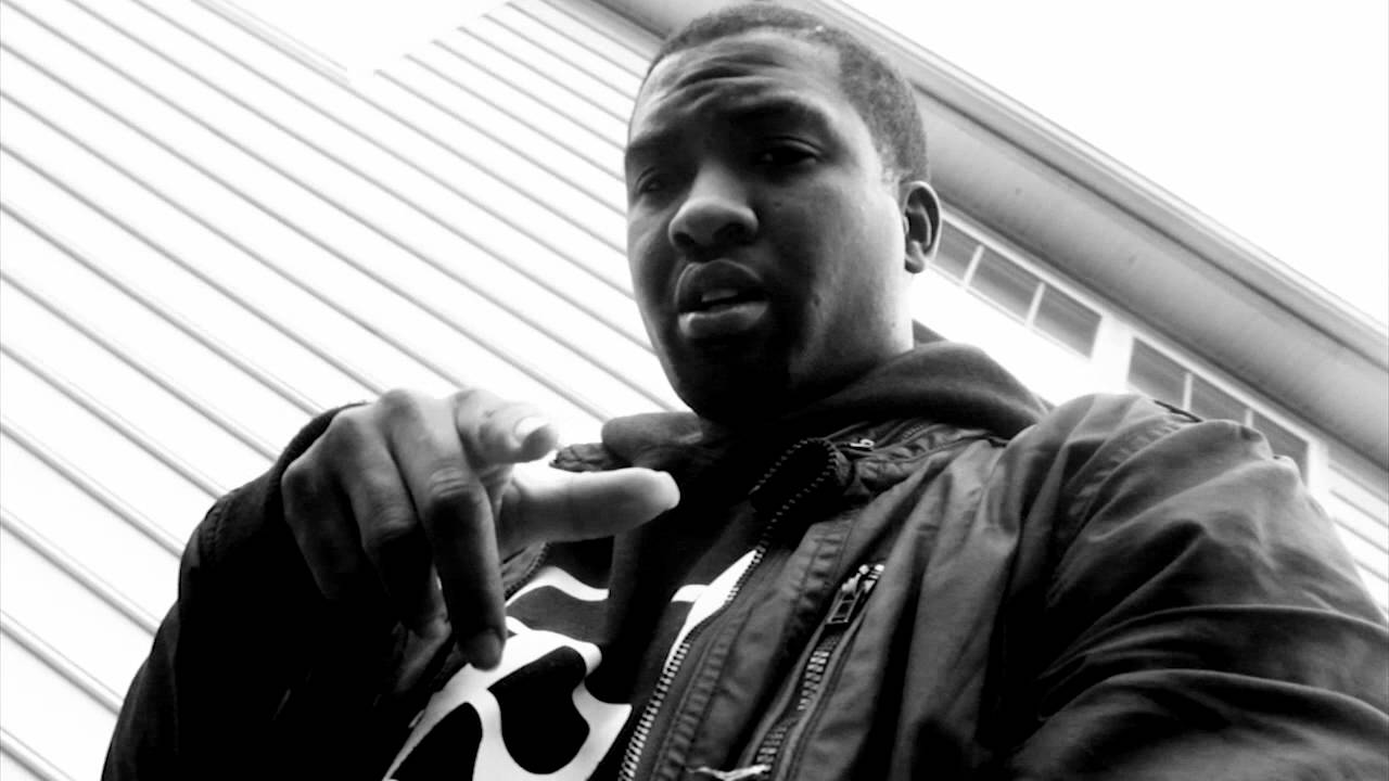 HoodroachTv - HEY HEY HEY