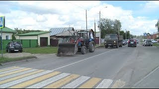 Коммунальщики приступили к уборке ул.Севастопольская в Бийске (Будни,17.08.17г.,Бийское телевидение)