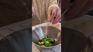 秋葵梅肉飯團 | #日式料理 | 無麩質 | 家庭料理 | #簡易食譜 | #健康飲食