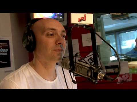 Junior Caldera en entrevue  NRJ avec Julie St-Pier...