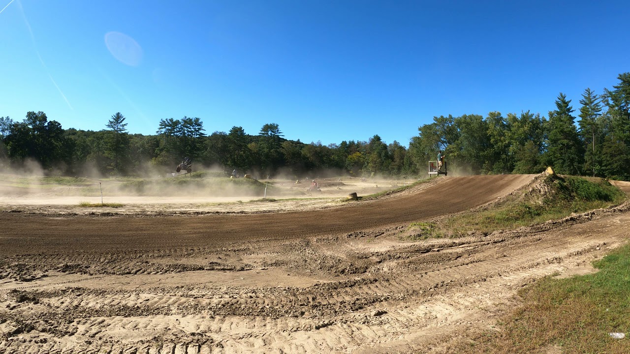 trx310r race at Winchester - short