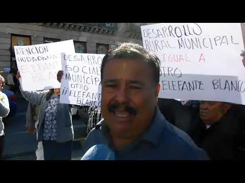 Acusan a alcalde de neopotismo y falta de sensibilidad hacia grupos vulnerables