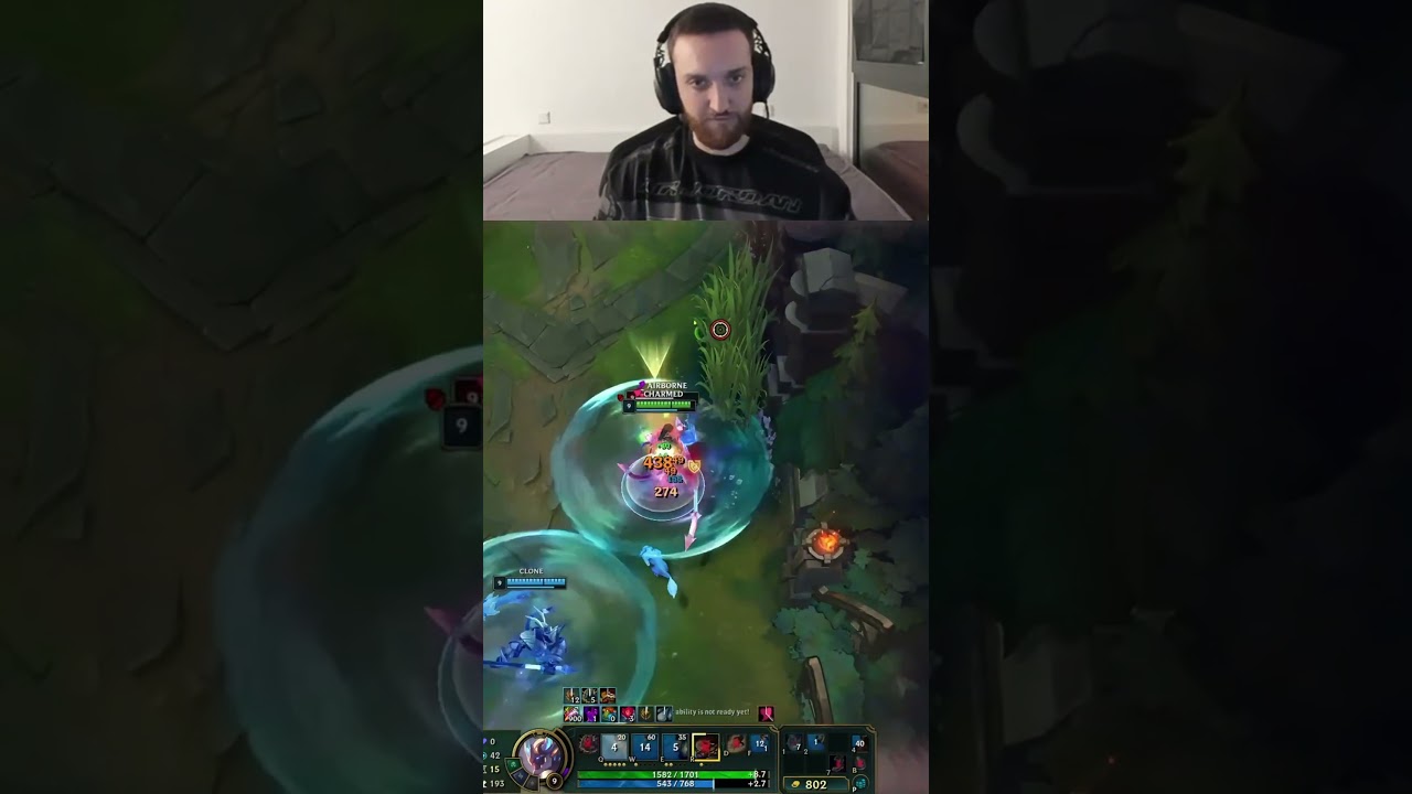Closer Camping G2 Caps on Pro Queu :D - LoL Stream Moments