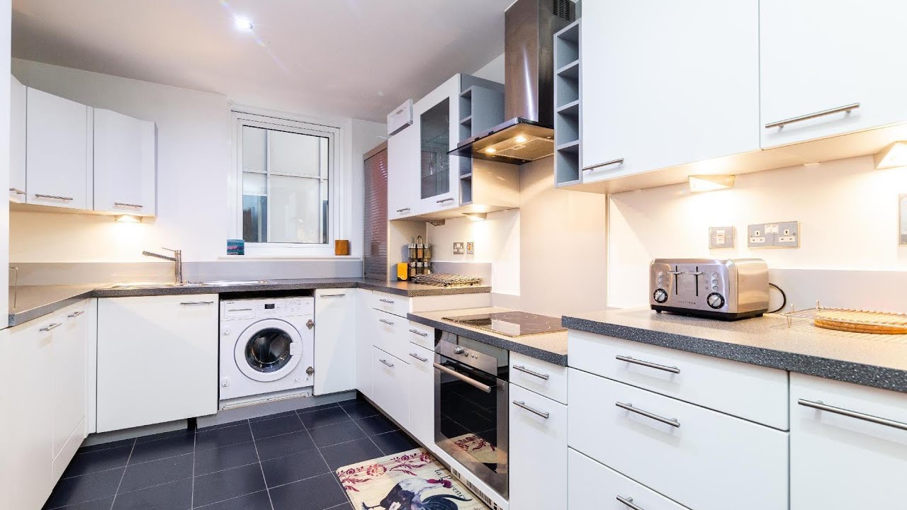 Waterside Bliss by Austin David Apartments, London, United Kingdom