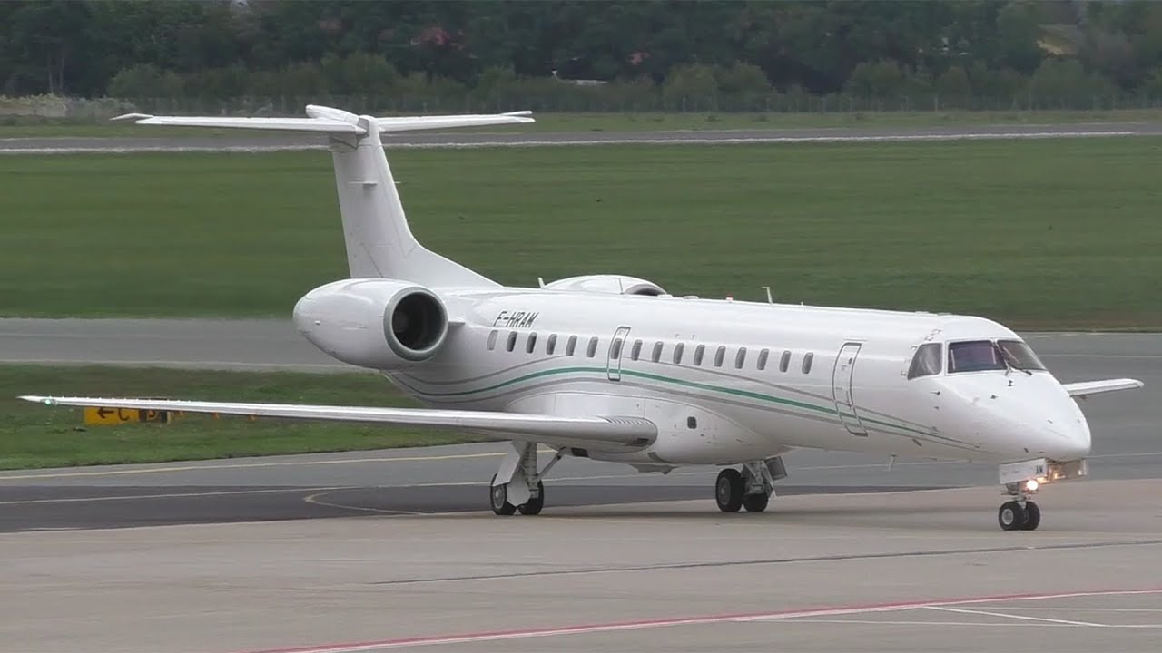 *RARE* Aero4m Embraer 145 landing at Graz Airport | F-HRAM - YouTube