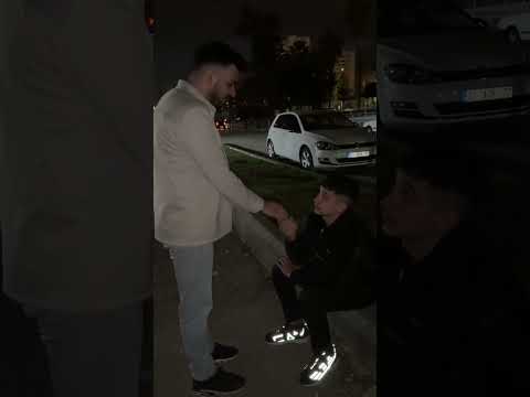 Patavatsız Arkadaş 🤣 #youtubeshorts #ytdayibenionecikarnolur #shorts