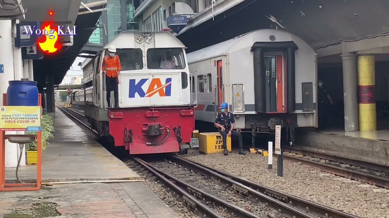 Proses Langsir dan Persiapan Berangkat Kereta Api Medan-Binjai PP