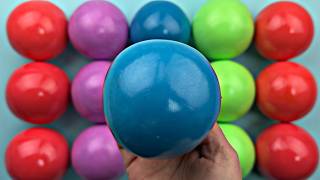 Cracking light plasticine | ASMR video