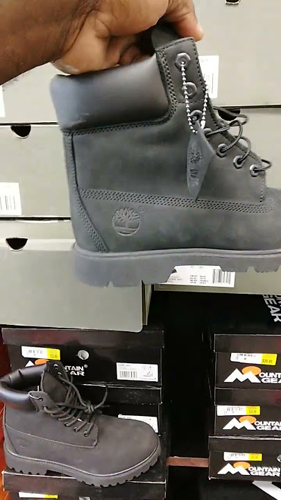 Timberland boots 👢 best shoes in ever store in the world 🌎