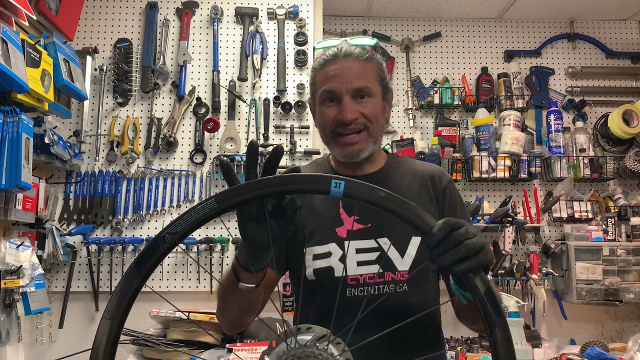 Internal nipples… a very dumb idea! Bicycle Wheels with internals nipples