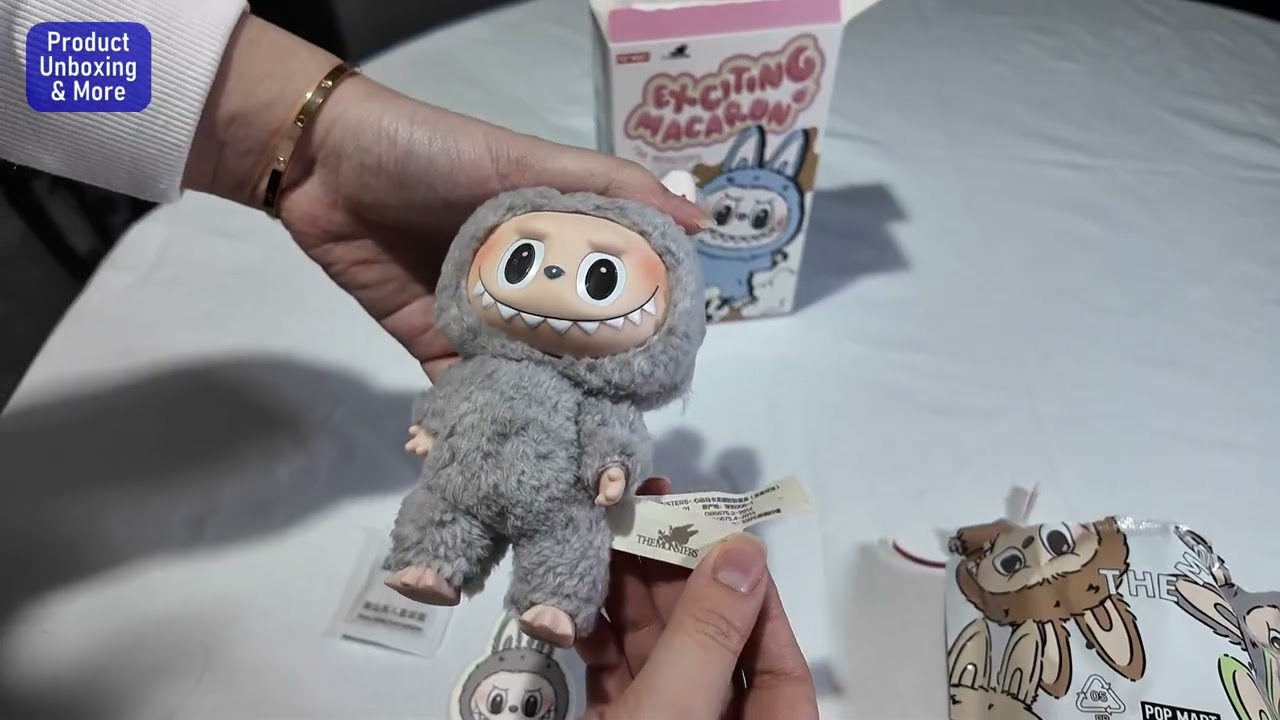 LABUBU POP MART The Monsters Exciting Macaron keychain unboxing