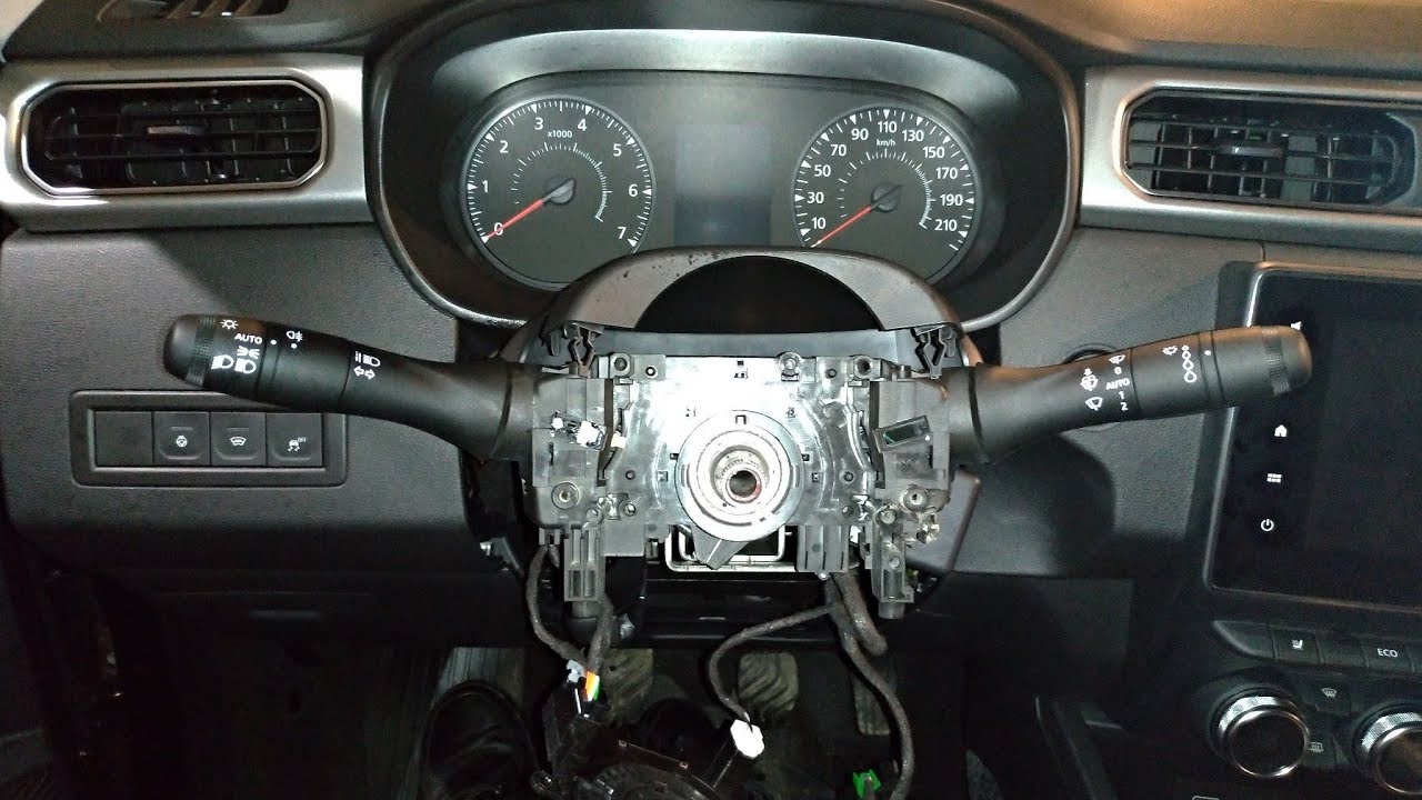 Замена подрулевого переключателя на Рено Аркана. Снятие руля и подушки ...