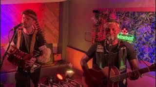 Qadasi & Maqhinga Live @ Cafe Roux: Song 10 Zikulindile