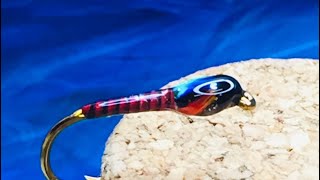 Tying a Red Buzzer/ Chironomid