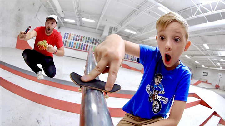 Father & Son FINGERBOARD AN ACTUAL SKATEPARK!