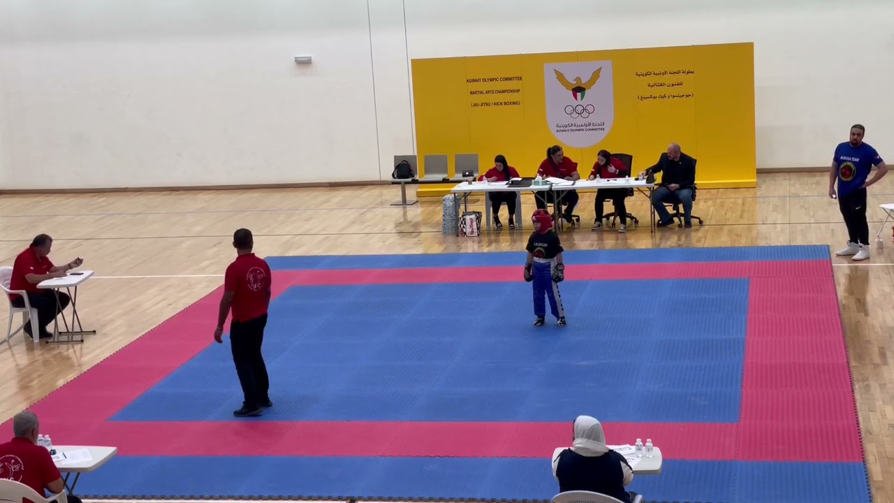 البطل عبدالله العطالله من فريق الموسى_تيم في بطولة الكويت للكيكبوكسينغ فئة البراعم ٢٠٢١-٢٠٢٢