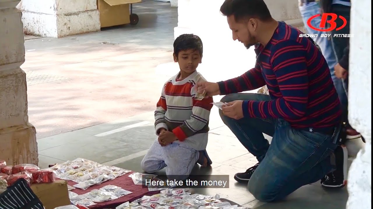 Poor little kid was shocked 💵❤  | Brown Boy Fitness