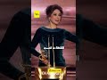 كاريس بشار ت شعل مسرح Joy Awards بغزلها في باريش أردوتش كاريس بشار ت شعل مسرح Joy Awards بغزلها في باريش أردوتش