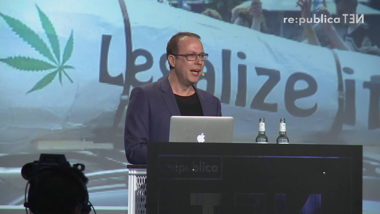 re:publica 2016 — Markus Beckedahl: Fight for your digital rights (English version)