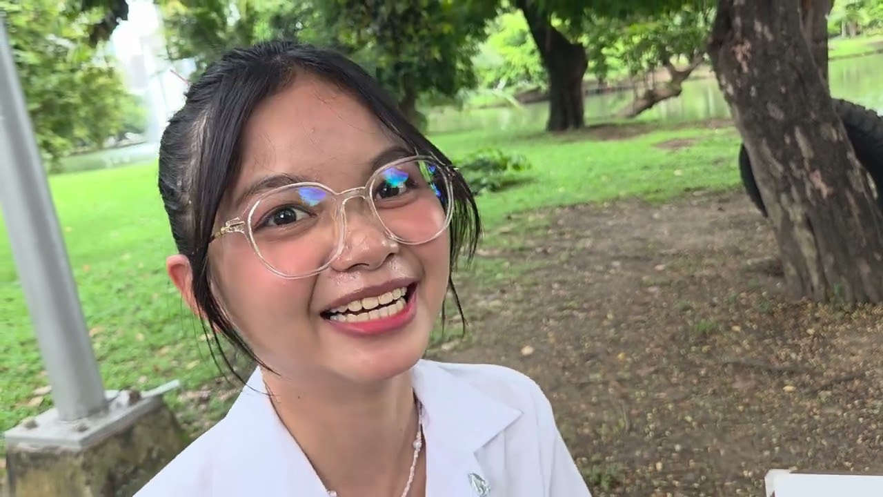 방콕 룸피니공원에서 도마뱀과 함께♡