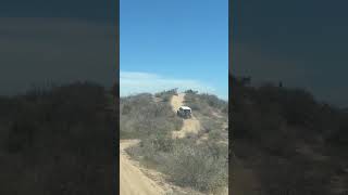Ojo cerrado pata a fondo #automobile