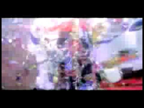 Love Addict - Family Force 5 Lyrics