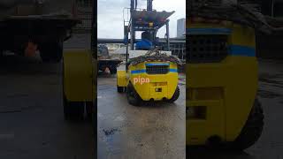 muatan pipa #operatorforklift #pipelining #forklift #pipe #alatberatterbesar