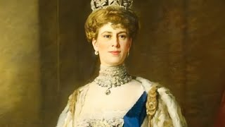 Queens Who Were Beyond Weird