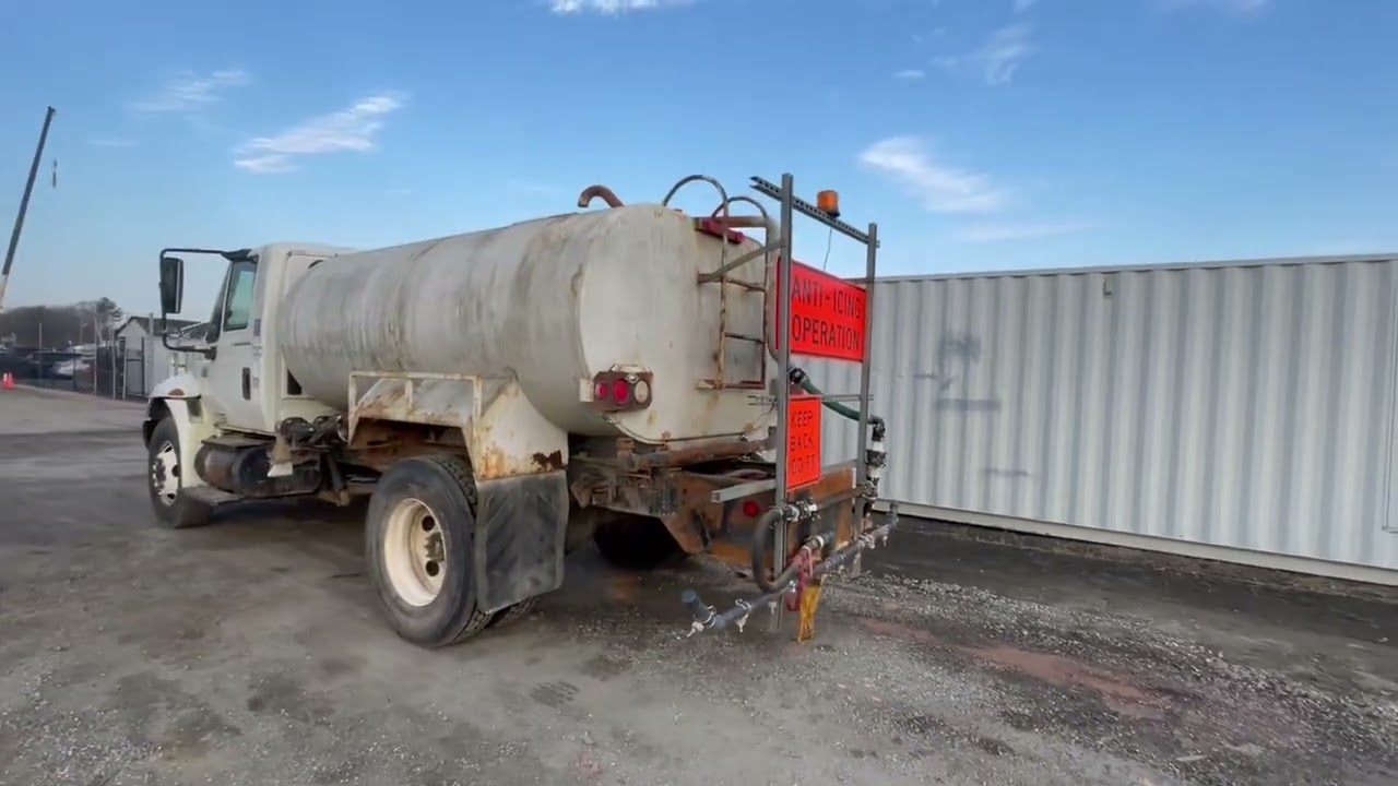 2008 International 4200 Water Truck