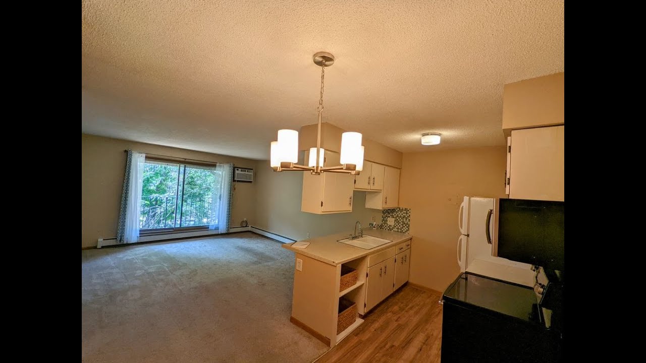 Condos for Rent in Bloomington 1BR/1BA by Bloomington Property