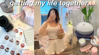getting my life together & RESET VLOG 🌱 lots of deep cleaning, productivity, + organizing my room!