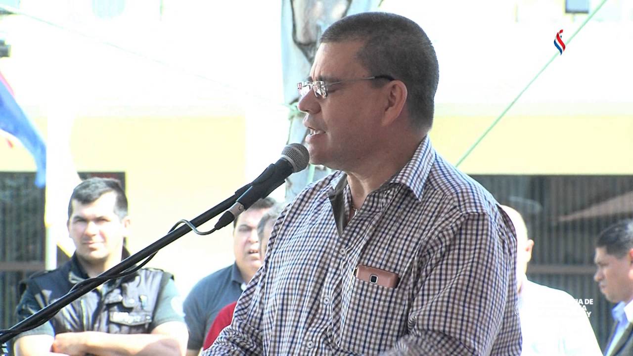 Gobierno entregó importante aporte para instituciones y pobladores del departamento de Ñeembucú - YouTube