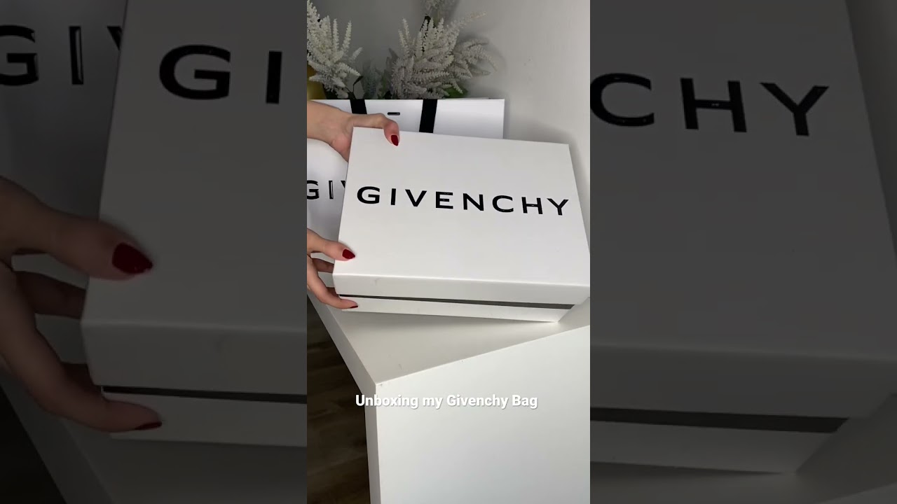 Unboxing my Givenchy cut out bag 🖤